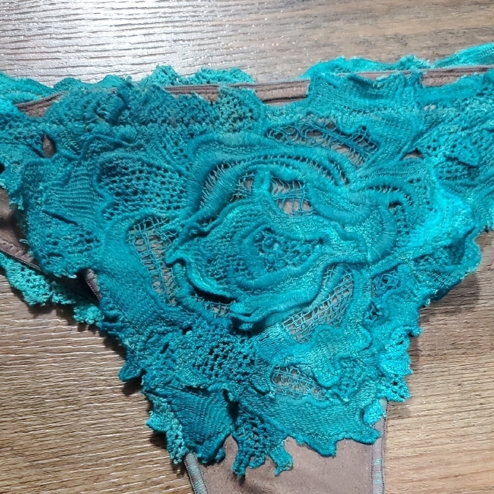 Thaikila Arawak Turquoise Brown Bikini Tassled Lace Overlay — image 4 of 8